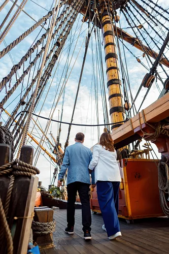 Darina and Paul — Aboard the Göteborg, photo 111